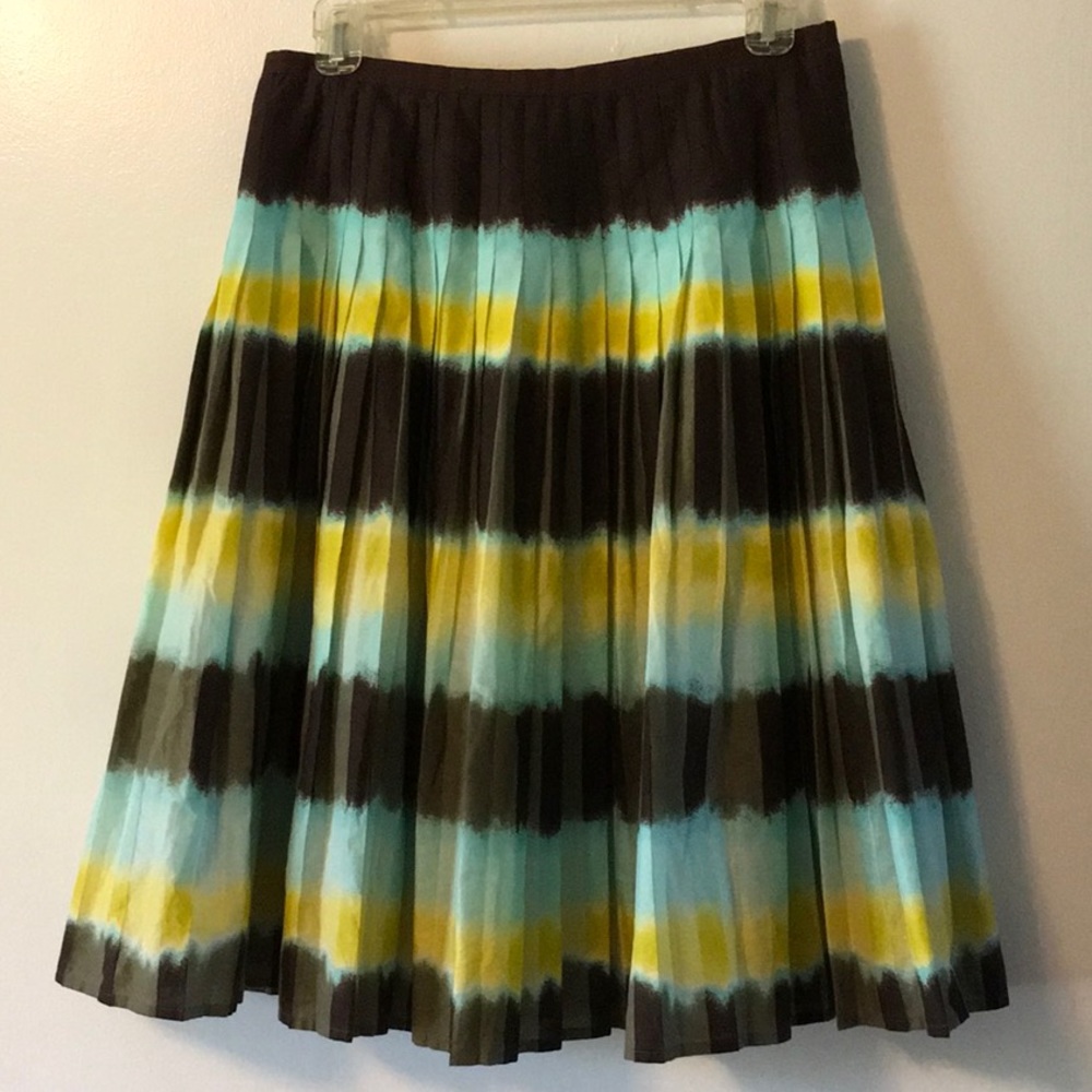 BCBG pleated multicolor skirt